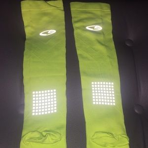 NWOT compression socks fluorescent yellow duo dry